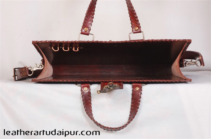 Leather Bag : Leather Messengar Bag